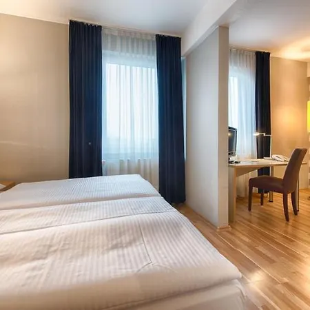 Hotel Enjoy Messe
