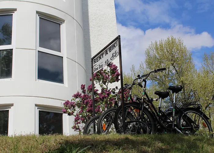 Hotel Enjoy Messe 3*