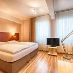 ホテル エンジョイ シティ メッセ 3*