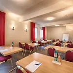 ホテル エンジョイ シティ メッセ 3*