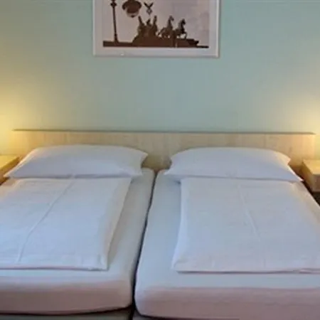 Hotel Enjoy Messe Berlin
