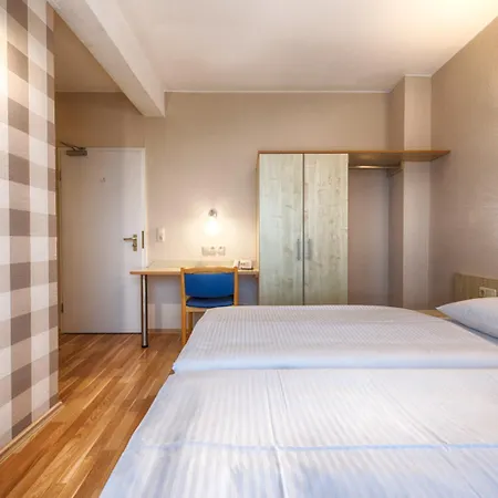 Hotel Enjoy Messe Berlin