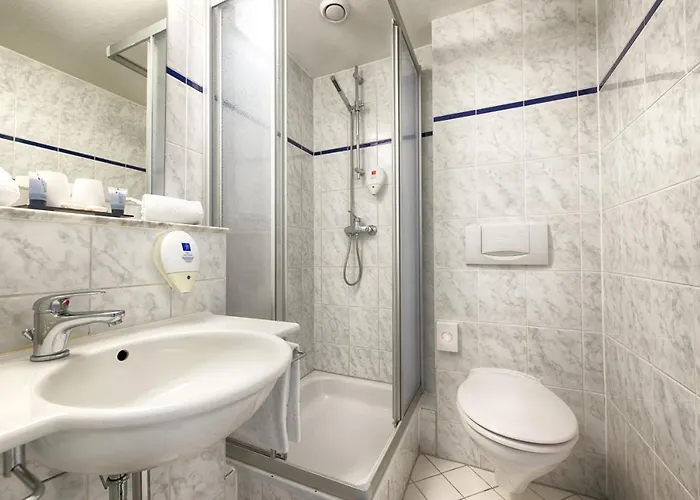 Enjoy Messe Hotell 3*