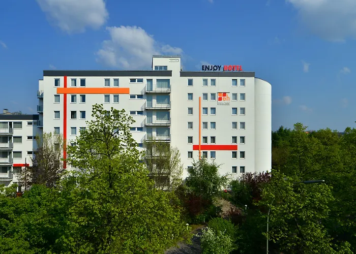 Hotel Enjoy Messe 3*