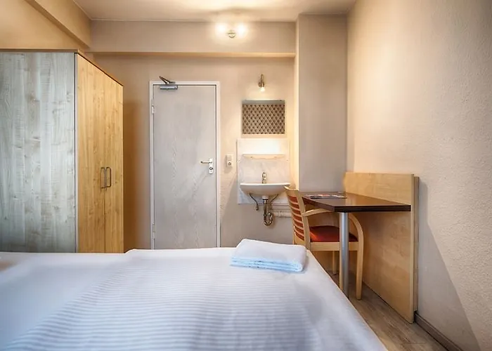 Enjoy Messe Берлин