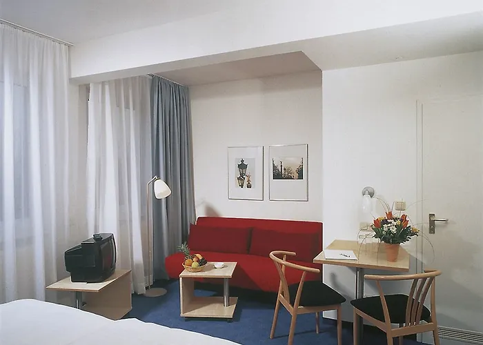 Enjoy Messe Hotel 3*