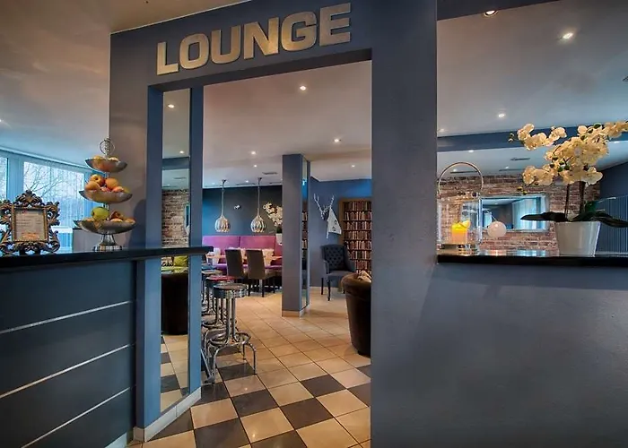 Отель Enjoy Messe