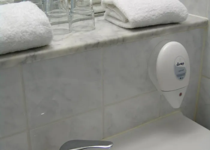 Enjoy Messe Hotell 3*