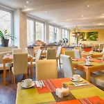 Hotel Enjoy Messe