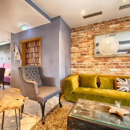 Ξενοδοχείο Enjoy Messe 3*